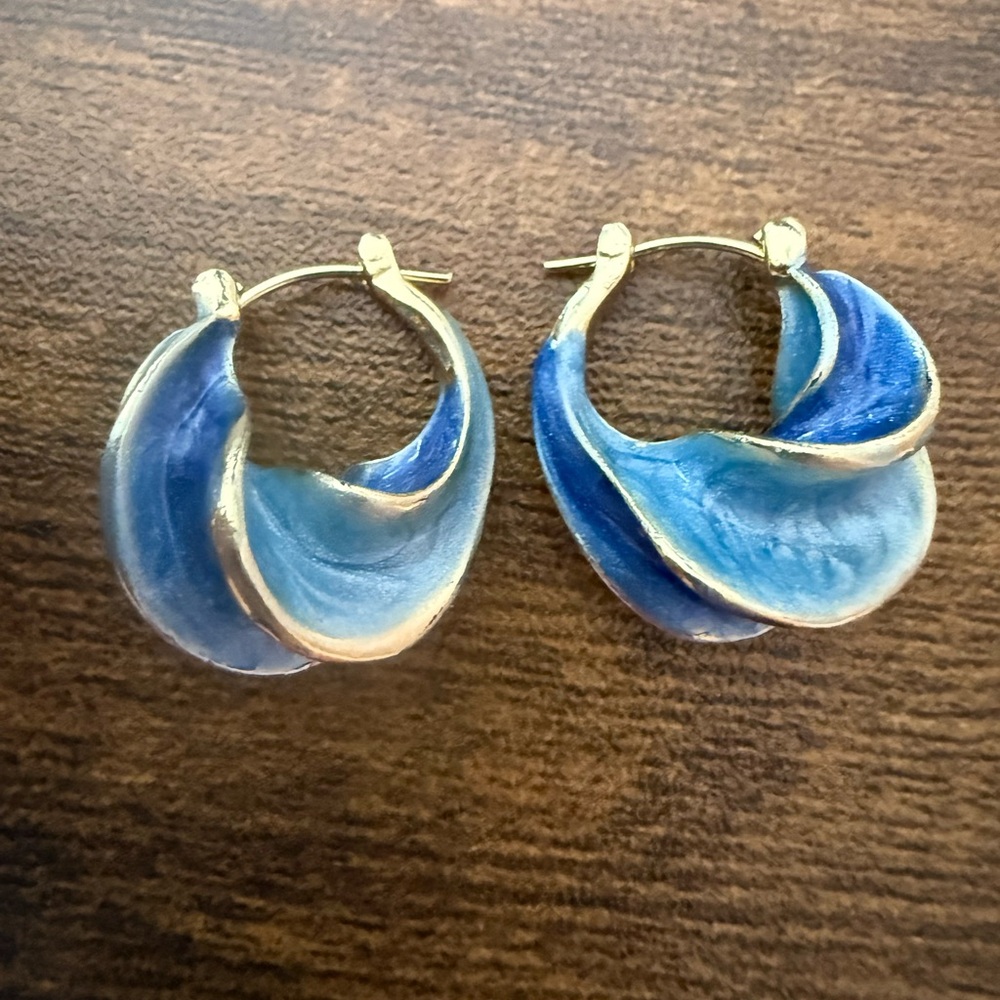 Blue Enamel Twist Hoop Earrings | Gold Tone | Modern Statement